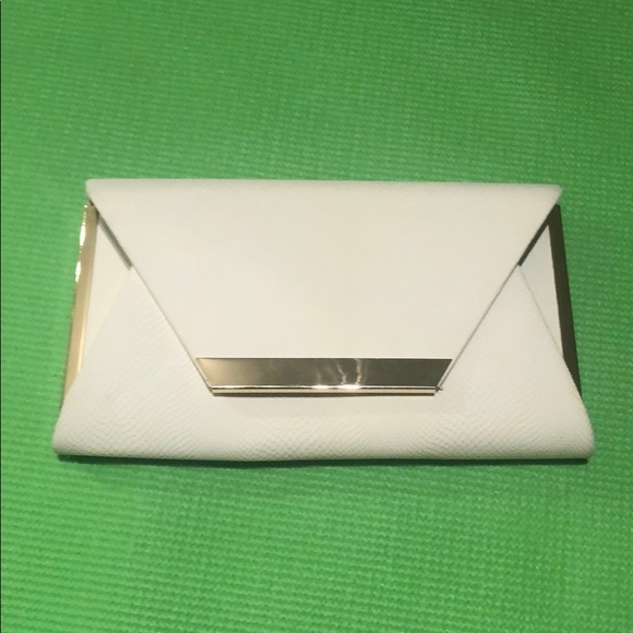 SOLD - White Clutch - Picture 1 of 2